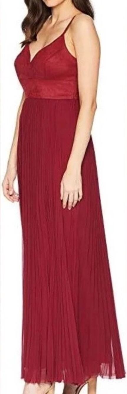 Laundry by Shelli Segal size 10 MSRP $198